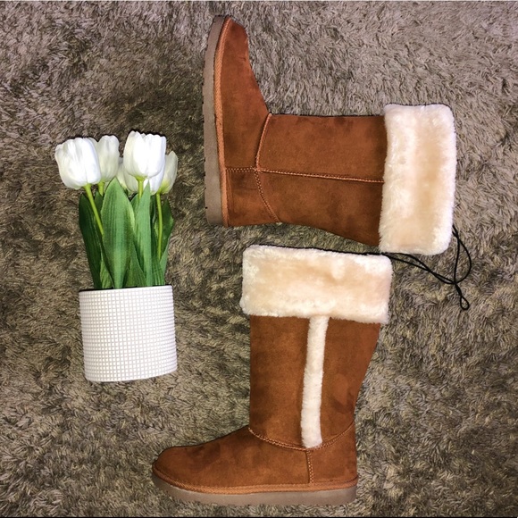 Arizona Susie Women’s Winter Booties - Picture 2 of 11